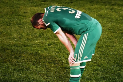 Μπούρμπος: «Δεν είμαστε κωλοπετινίτσα»