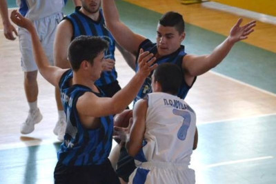 Προκριματικά Εφήβων: Νικηφόρα πρεμιέρα για Διόσκουρους και Αρίωνα (photos)