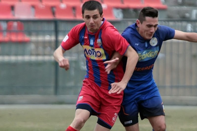 Τύρναβος: Μιλουτίνοβιτς in, Καραμανλής out