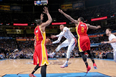 Θάντερ - Ρόκετς: Ο Χάρντεν νίκησε και το… τριπλ – νταμπλ του Ουέστμπρουκ! (photos+video)