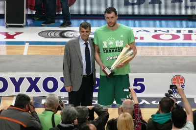 Μαυροκεφαλίδης: «MVP Παππάς και Γιάνκοβιτς»