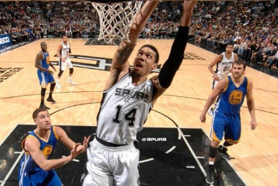 Σαν Αντόνιο Σπερς: Το ματς της... ζωής του έκανε ο Λέοναρντ! (photos+video)