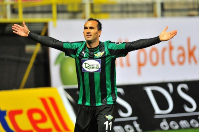 Ρομπέρτο Κάρλος : «Υπήρχαν προβλήματα στη συμπεριφορά του Γκέκα»