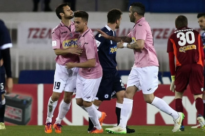 Κέρκυρα: «Κρατάνε» την αντίδραση