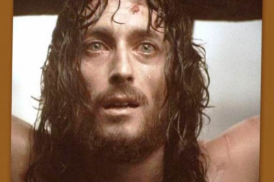 Δε θα πιστεύετε πώς φτιάχτηκε το χαρακτηριστικό βλέμμα του «Ιησού Από Την Ναζαρέτ»!