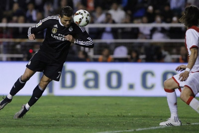 Ο Κριστιάνο Ρονάλντο τα έχει … 300  (video)