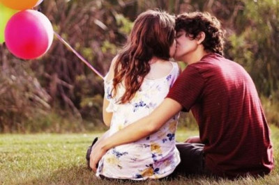 Τι να κάνεις αν η σχέση σου έχει αρχίσει να κάνει «κοιλιά»