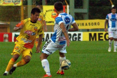 Αργεντινή: Απίστευτη αποβολή του Ντάρδο Ρομέρο (videos)