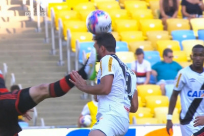 Πήγε να τον … αποκεφαλίσει και πήρε μόνο κίτρινη o Ζόνας (videos)