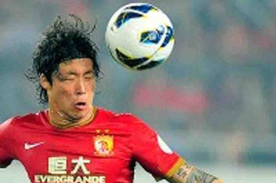 Γκολ από τη σέντρα ο Λιπένγκ (video)