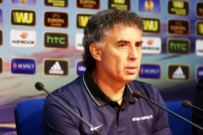 Αχαϊκή: Συνεχίζει με Ζήκο