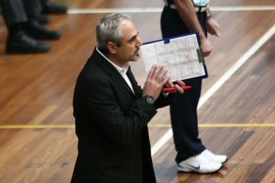 Καλμαζίδης: «Ξεχνάμε τα δυο πρώτα»