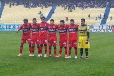 Βολιβία: Ομάδα «κατέβασε» 7 παιδιά εναντίον 11 Ανδρών! (video)