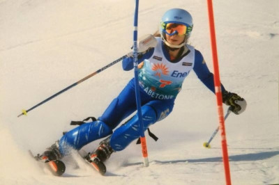 Χιονοδρομία: Κυπελλούχοι Ελλάδας Αγγέλης και Τσακίρη