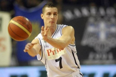 Μαλέλης: «Μακ Γκραθ για πλέι οφ»