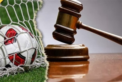 Αλλά τρία ύποπτα παιχνίδια