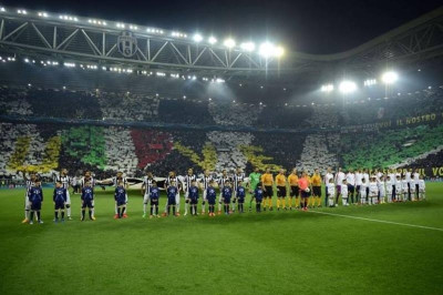 Καταπληκτικό το κορεό  των τιφόζι της Γιουβέντους (video)