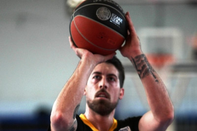 Αθηναίου: «Υποχρέωση και καθήκον»