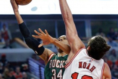 Σικάγο Μπουλς: Υπέταξαν Αντετοκούνμπο και Μπακς (videos)