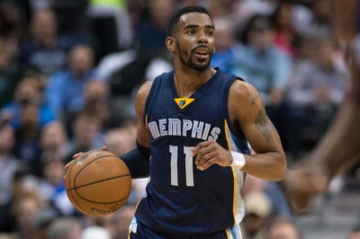 Μέμφις Γκρίζλις: Παίζουν Κόνλεϊ, Άλεν και Γκριν με Μπλέιζερς