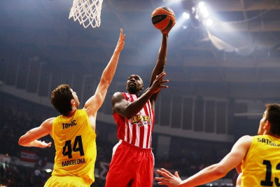 Χάντερ: «Η άμυνα έκανε όλη τη δουλειά»