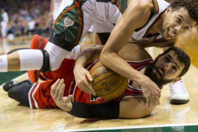 Σικάγο Μπουλς: Στα πιτς ο Μίροτιτς, διαθέσιμος ο Χάινριχ