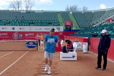 Τένις: Αποκλεισμός για Παγδατή