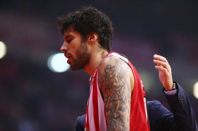 Ολυμπιακός: Το buzzer beater του Πρίντεζη! (video)