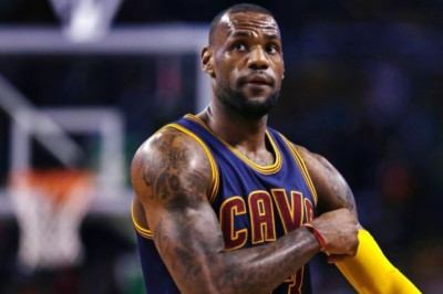 Κλίβελαντ Καβαλίερς: Ασταμάτητος Λεμπρόν και στη Βοστόνη (videos)