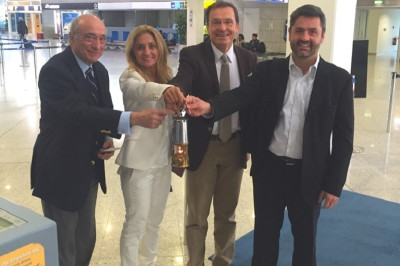 Μαραθώνιος: Συνεχίζει το γύρο του κόσμου η φλόγα