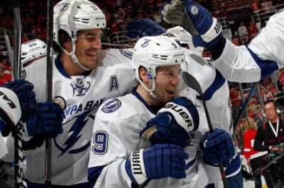 NHL: «Έγραψε» ο Johnson για Λάιτνινγκ (videos)