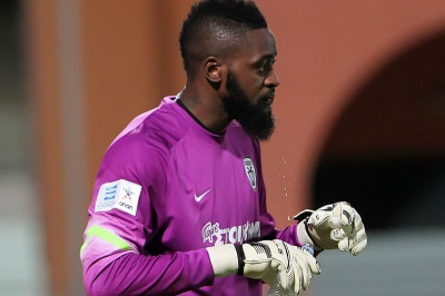 Ιτάνζ: «Κάποια στιγμή πρέπει να αποφασίσω»