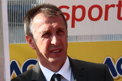 Νιόπλιας: «Καθόλου καλή εμφάνιση»