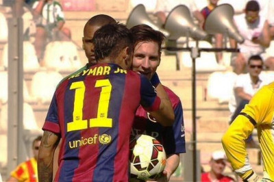 Κορυφαίος και ως συμπαίκτης ο Μέσι (video)