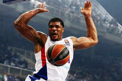 Χάινς: «Το τρόπαιο στη Μόσχα»