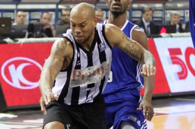 ΠΑΟΚ: Αγωνία για Κάρτερ