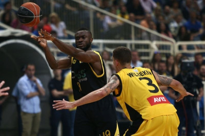 Άρης: Διπλό πρόβλημα