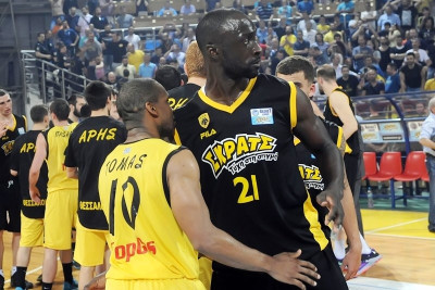 ΑΕΚ: Ανακοίνωση για τον Μενσά - Μπονσού