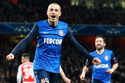 Ολυμπιακός και ΠΑΟΚ για Μπερμπάτοφ