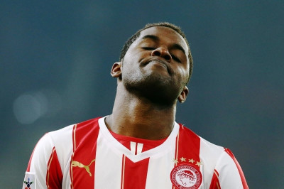 Δίνει 10 εκατομμύρια για Κάμπελ