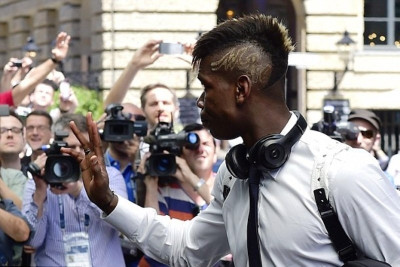 Το ειδικό παπούτσι του Πογκμπά (photo)