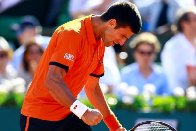 Τα… πήρε και έσπασε τη ρακέτα του ο Τζόκοβιτς (video)