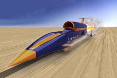 BLOODHOUND SSC: Το υπερηχητικό αυτοκίνητο των 1600χλμ/ώρα στην Αθήνα