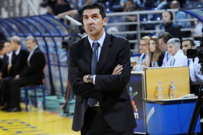 Πρίφτης: «Άχαρο το άδειο γήπεδο»