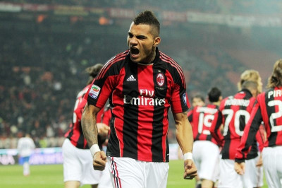 Στη Μύκονο μόνος του ο Μπόατενγκ! (photos)