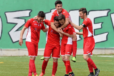 Ξάνθη: Επαγγελματικά συμβόλαια σε τρεις