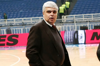 Παπαδόπουλος: «Απορούμε με τον Χριστοδούλου»