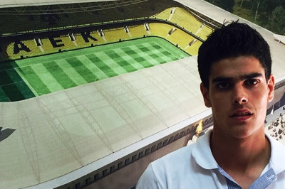 ΑΕΚ: Βασιλαντωνόπουλος και επίσημα