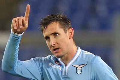 Απίστευτη λόμπα από τον Κλόζε! (video)