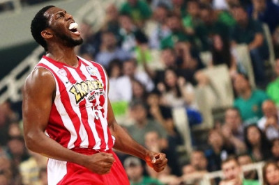 Ντάνστον: «Αξίζω να μείνω»